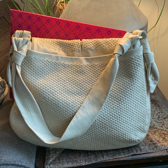 Authentic TORY BURCH Woven leather Flap shoulder bag - Picture 5 of 16